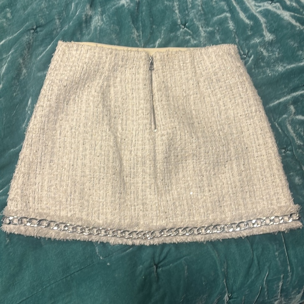 Alice + Olivia White Tweed Skirt Set "Coralie" top & "Elana" skirt - Picture 11 of 12